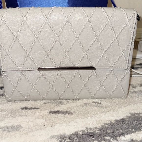 Urban Expressions grey vegan leather diamond pattern clutch - Picture 1 of 7